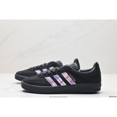 Adidas Gazelle Shoes